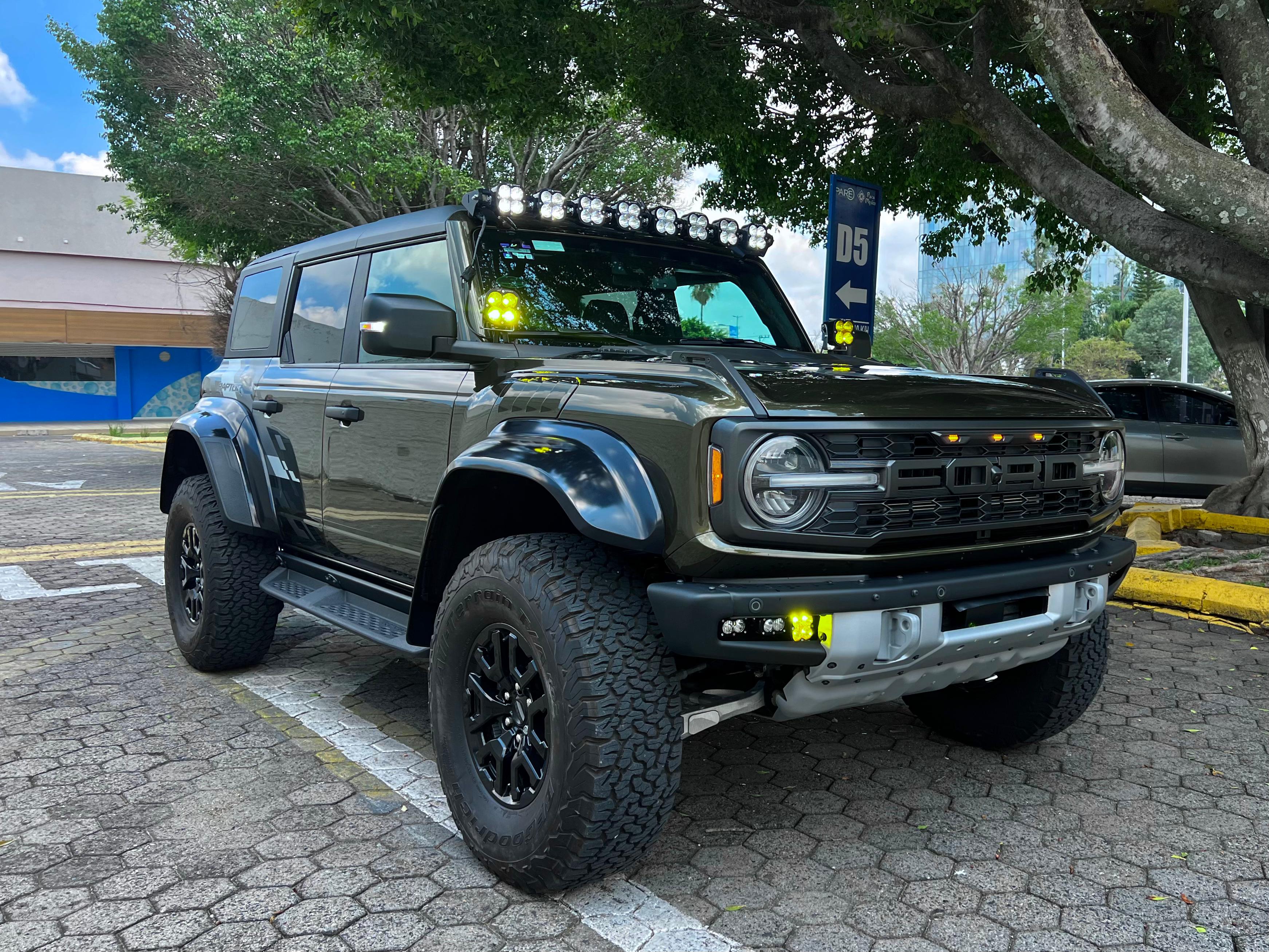 2024 ford Bronco Raptor