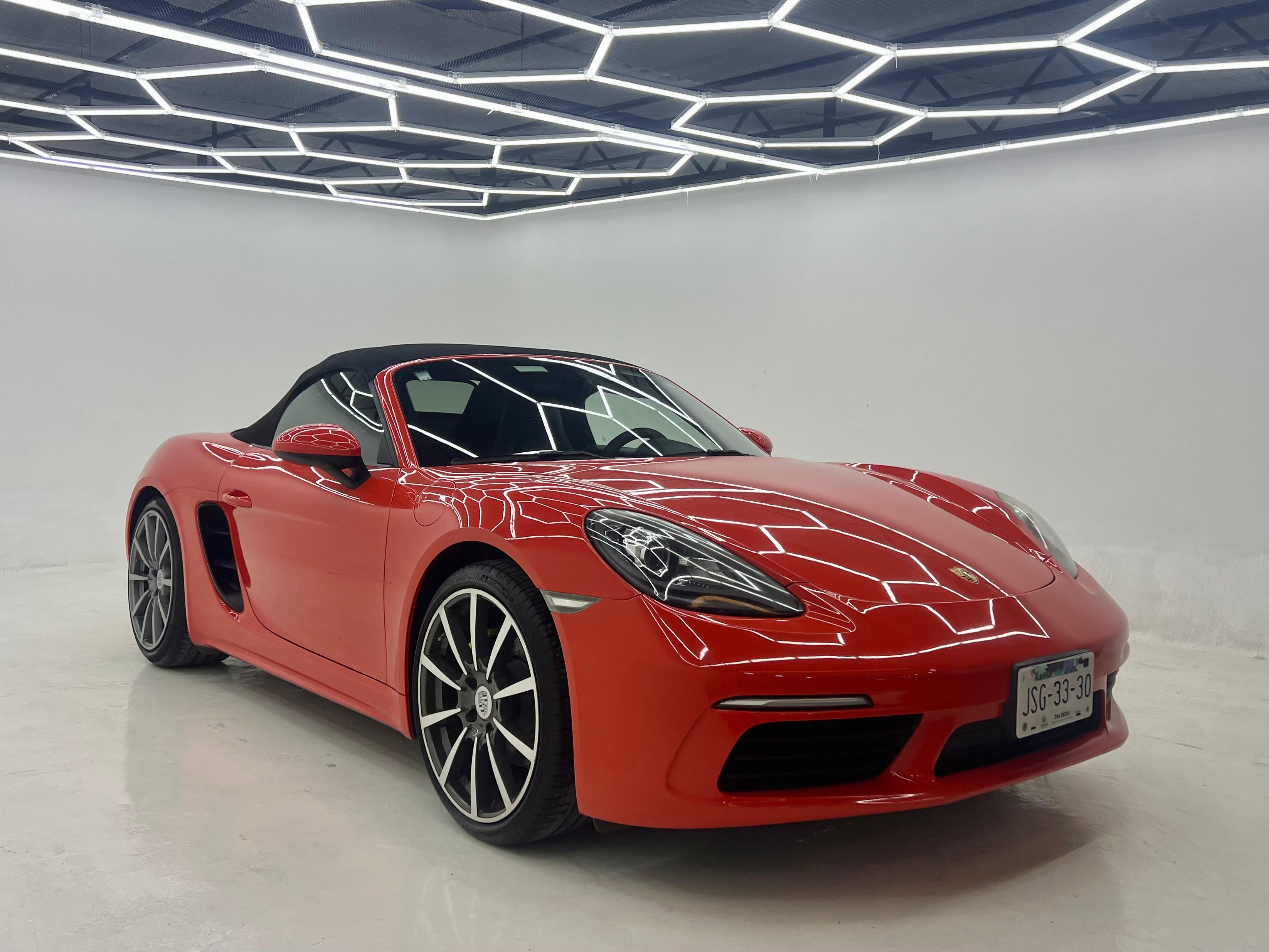 2017 porsche Boxster S