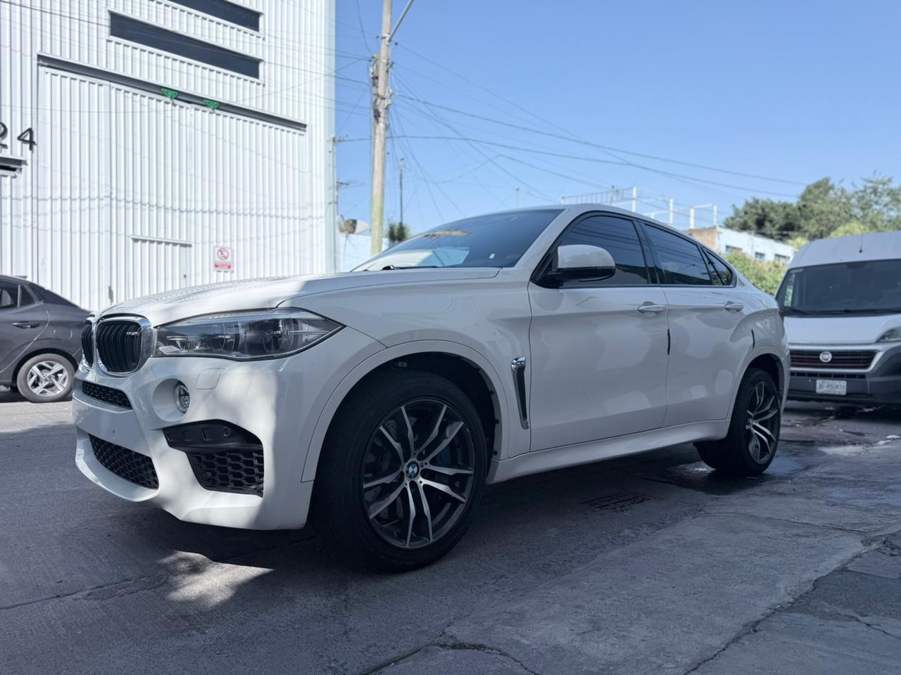 2016 bmw X6 M