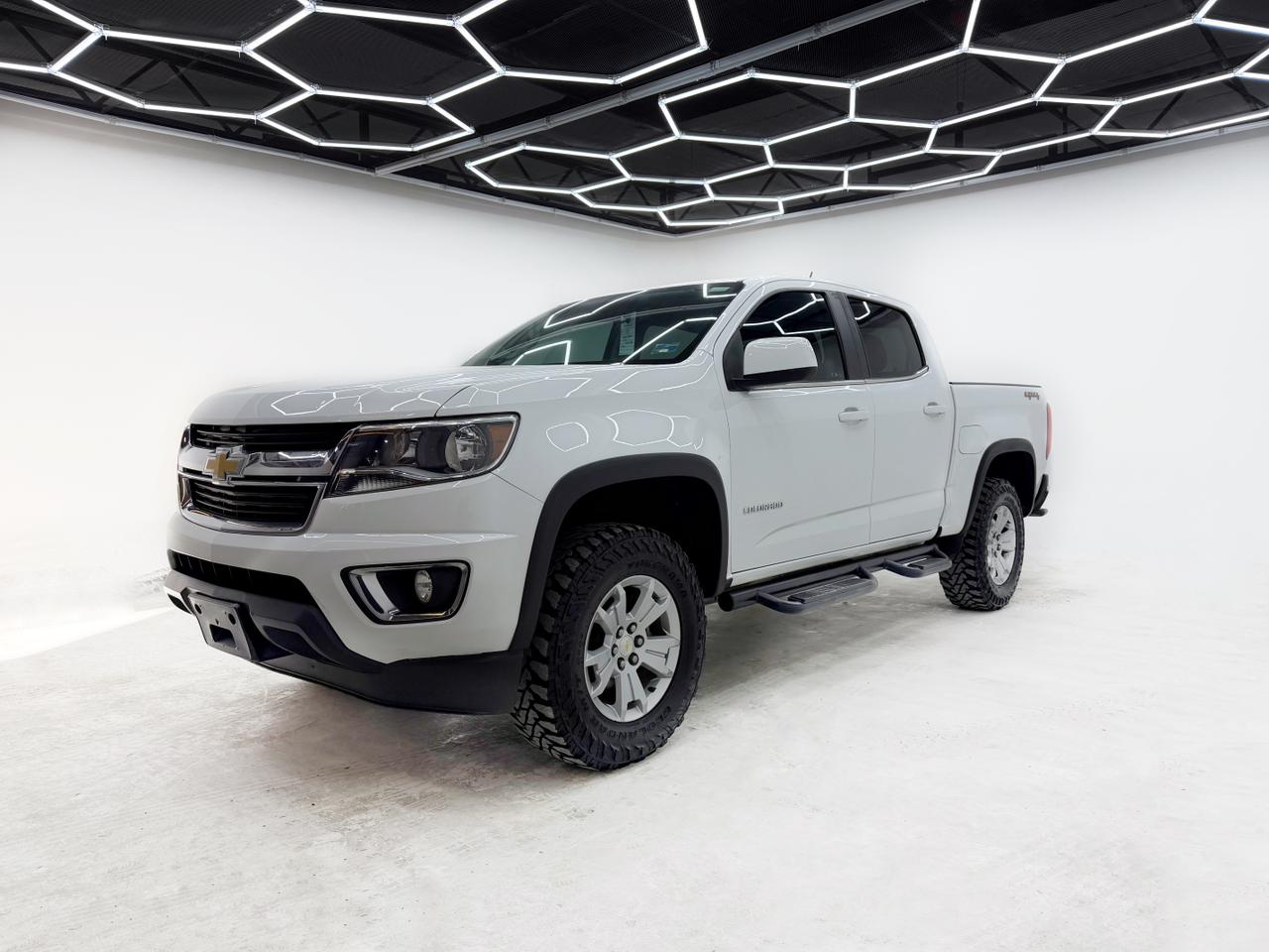 2020 chevrolet COLORADO LT