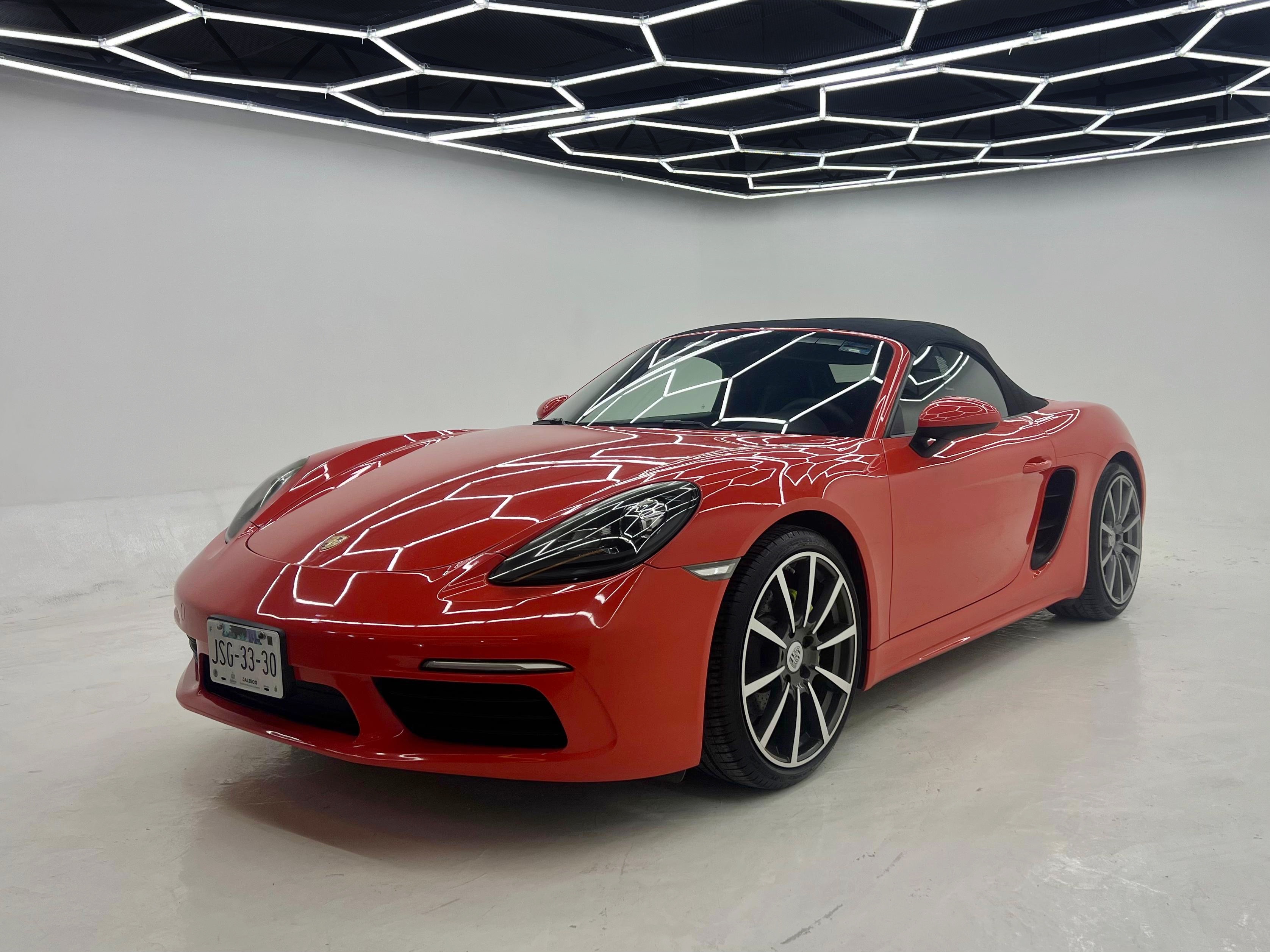 2017 porsche Boxster S