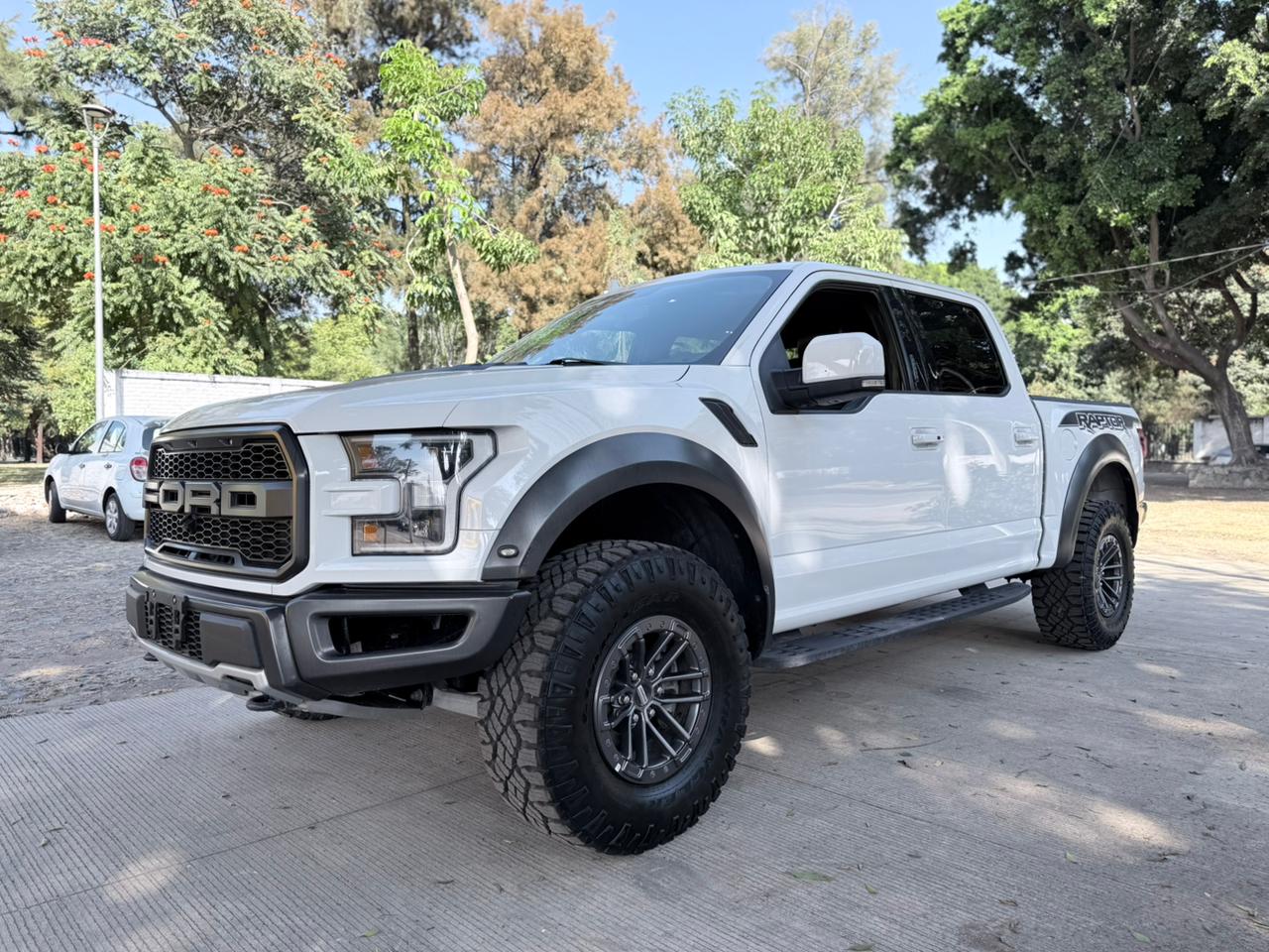 2020 ford Raptor