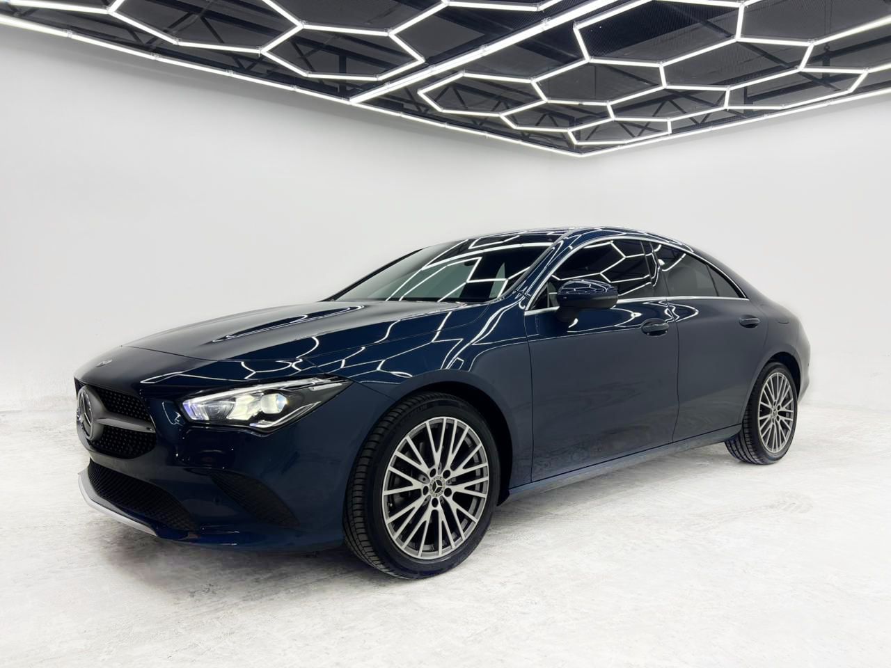 2023 mercedes-benz CLA 200