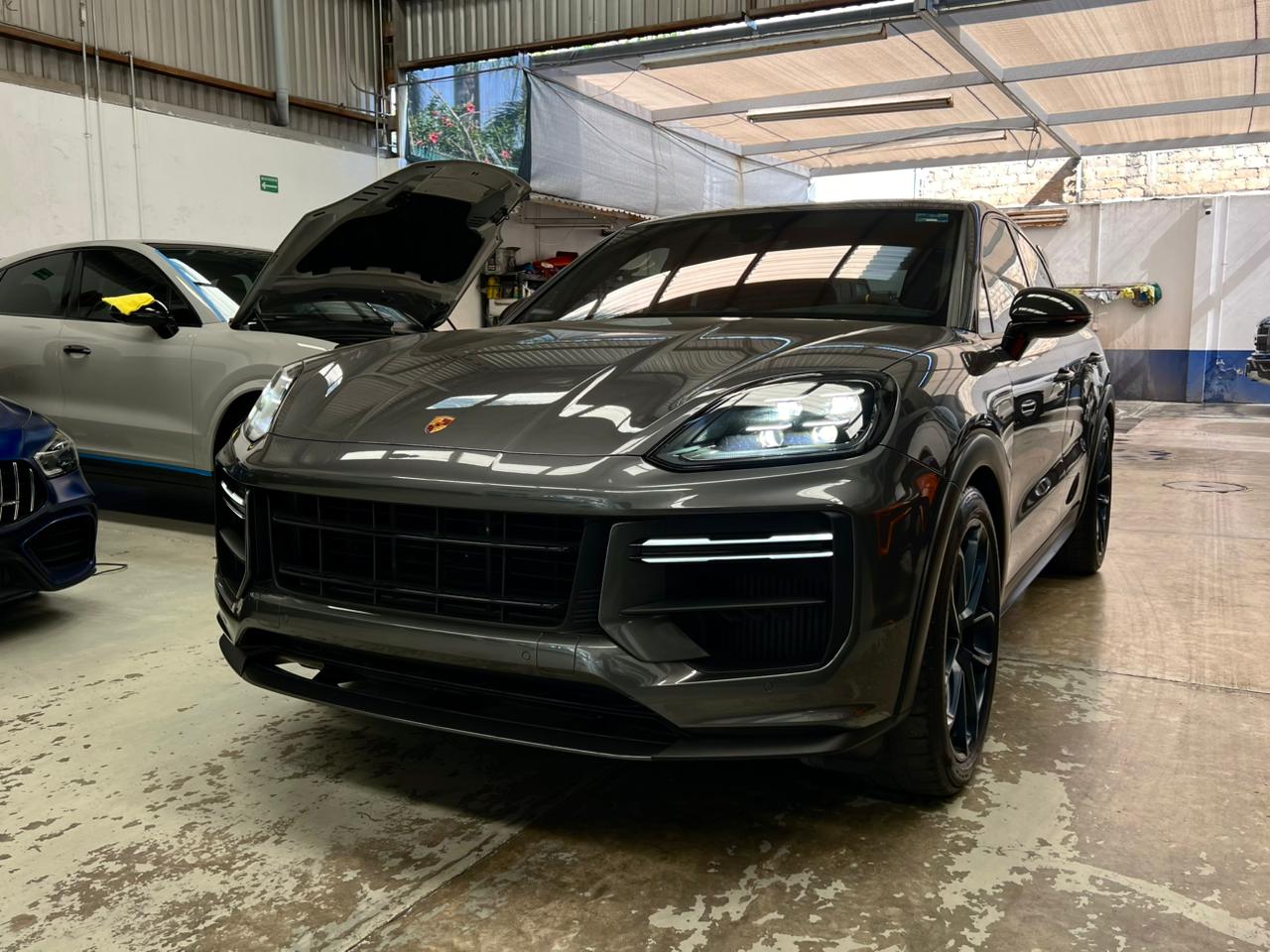 2024 porsche Cayenne Turbo GT