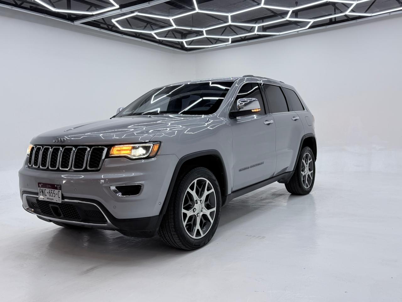 2019 jeep GRAND CHEROKEE