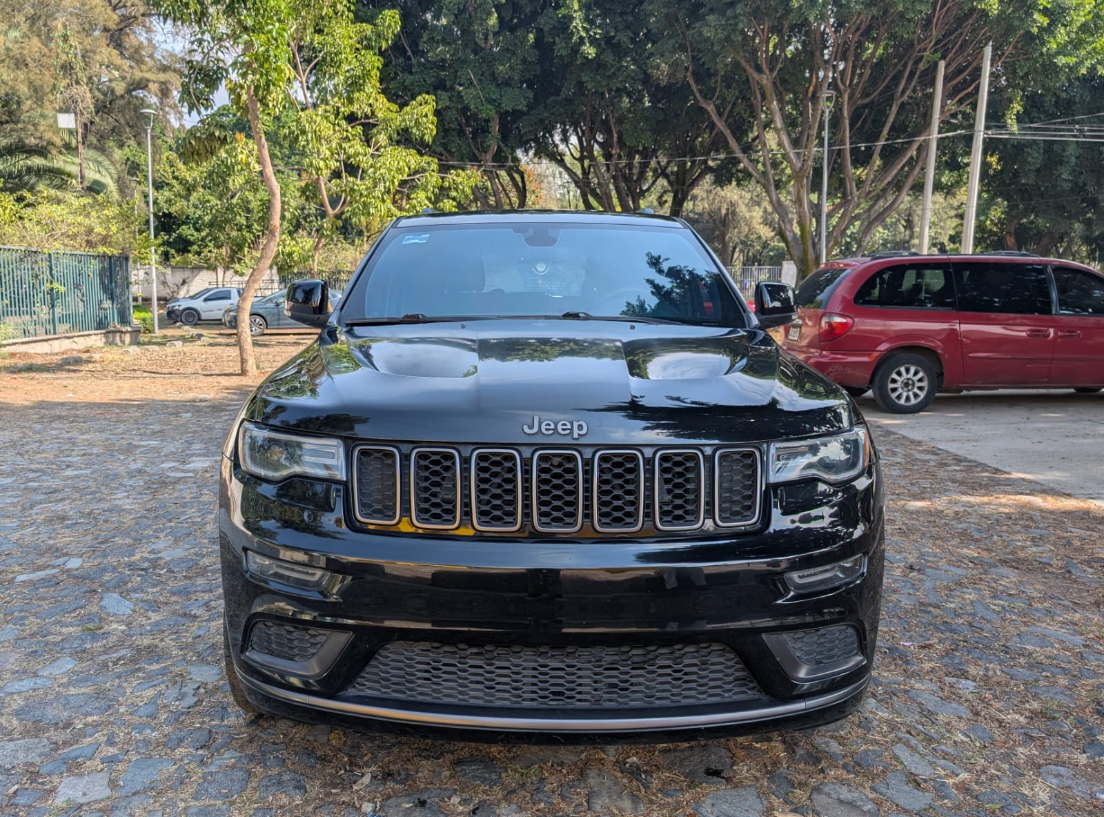 2020 jeep GRAND CHEROKEE LIMITED X