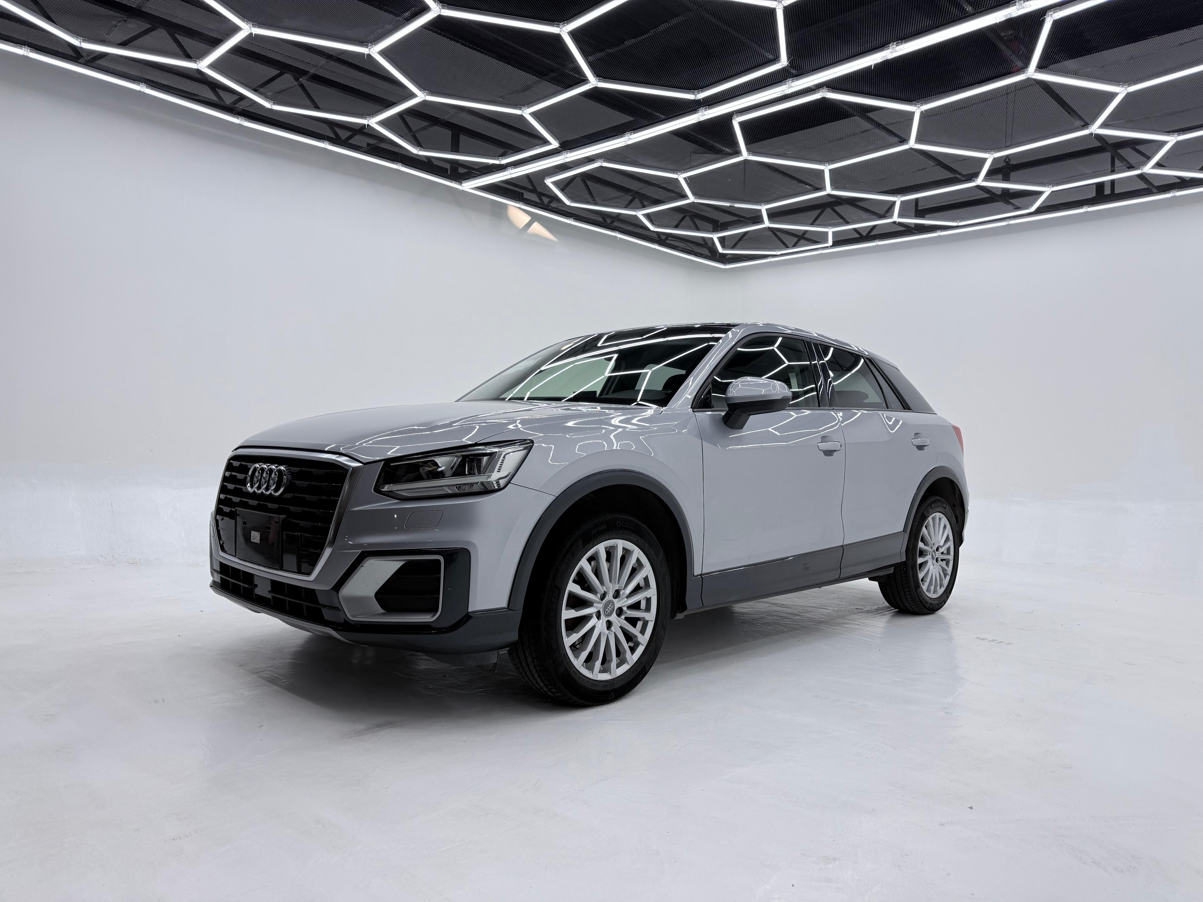 2019 audi Q2 ELITTE