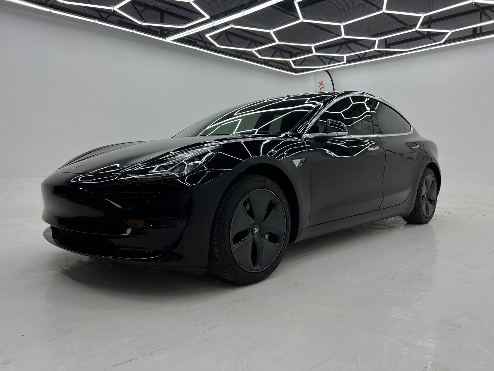 2018 tesla Model 3 Standard Plus 